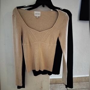 Cream & Black Long Sleeve Top Set Size M:Medium (Pink Rose, Ribbed, Tan)